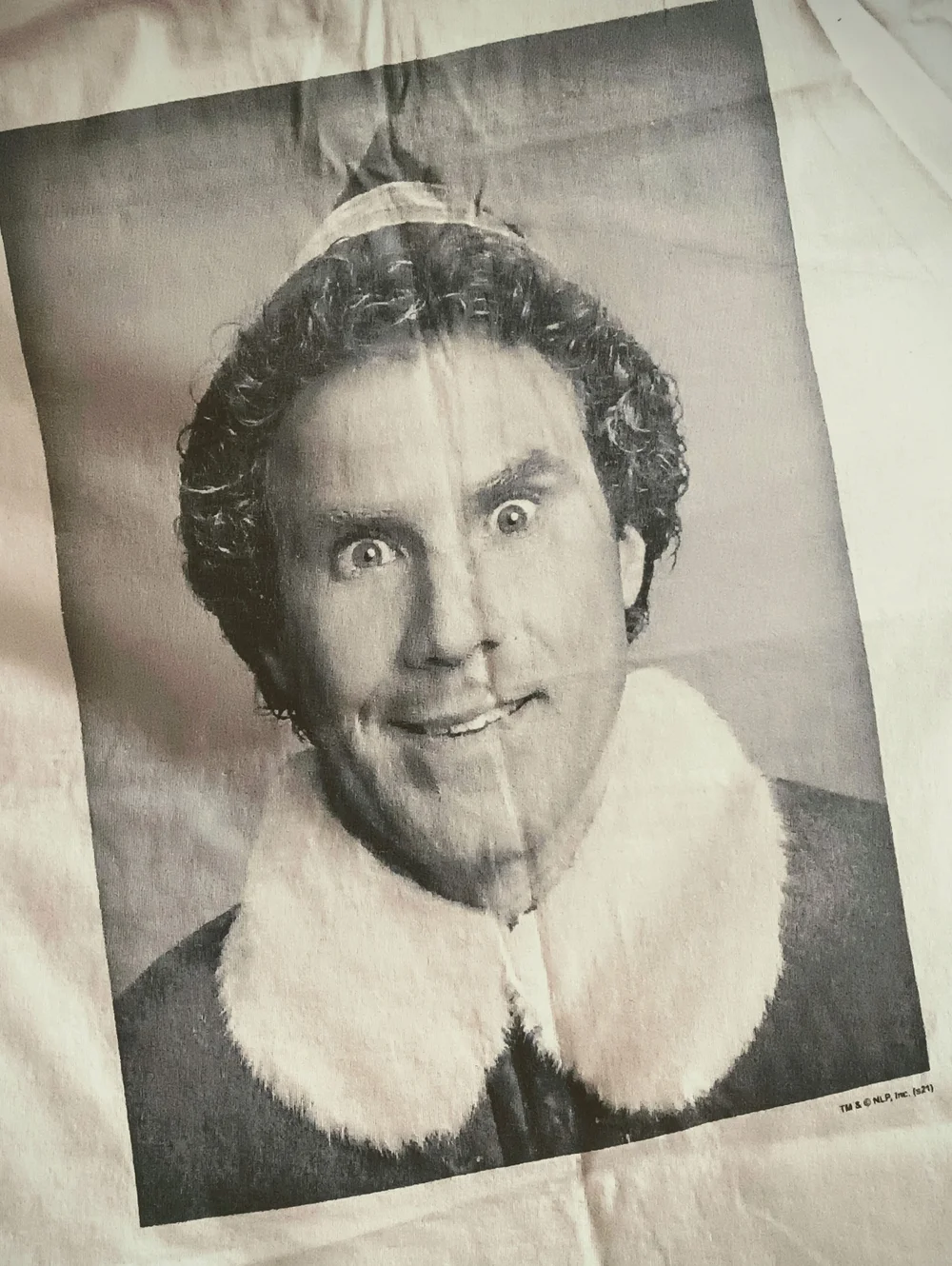 **VINTAGE** Buddy the Elf (Will Ferrell) T-shirt... - Picture 2 of 6